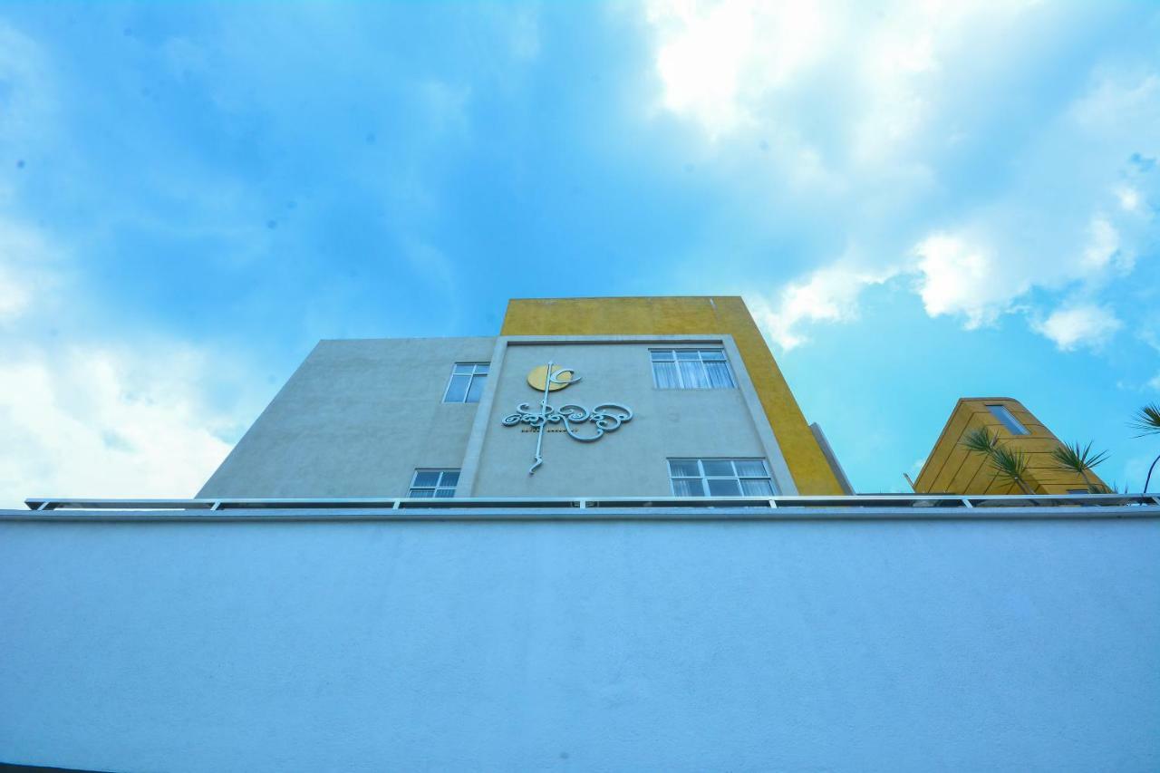 Kethumathee Hotel & Banquet Ratnapura Εξωτερικό φωτογραφία